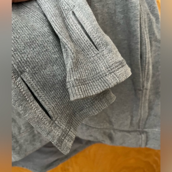 LULULEMON yoga wrap asymmetrical zip up jacket 8 - Picture 13 of 15